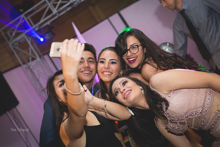 Isadora – 15th Birthday Party – photo 27